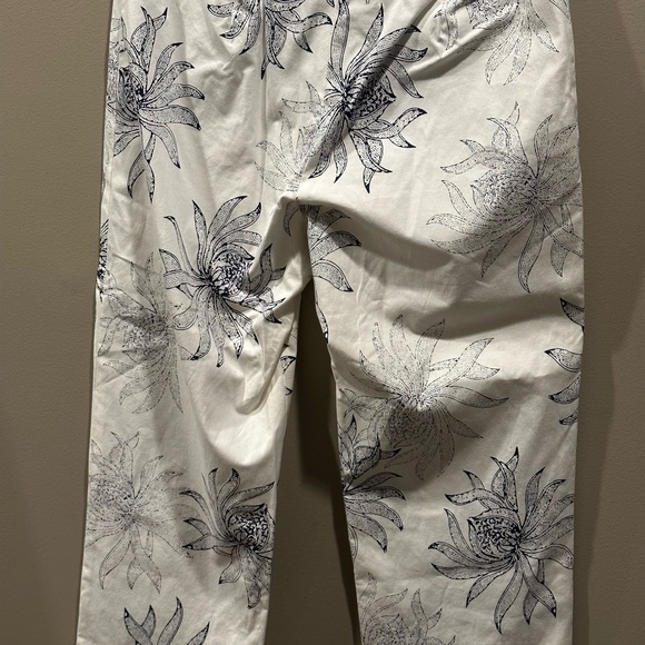 J.McLaughlin flowered patterned pants - Picture 3 of 5